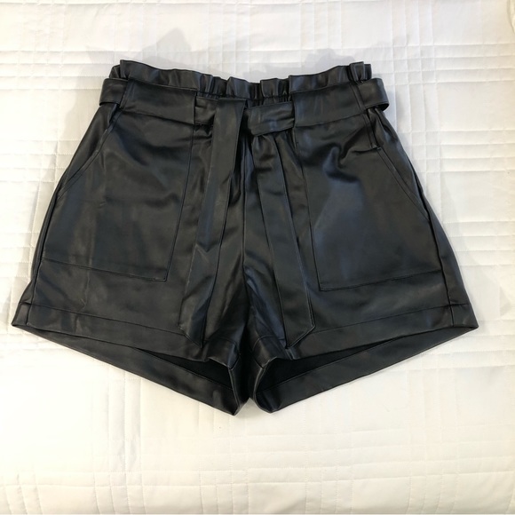 NWOT- VICI Matte Finish Pocketed Faux Leather Tie Shorts. Size L - Picture 4 of 15